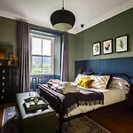 Сasa de vacaciones Grove House