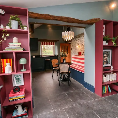 Grove House Grange-over-Sands