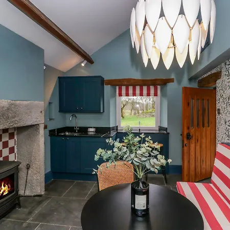 Holiday home Grove House