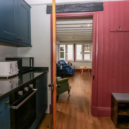 Grove House *