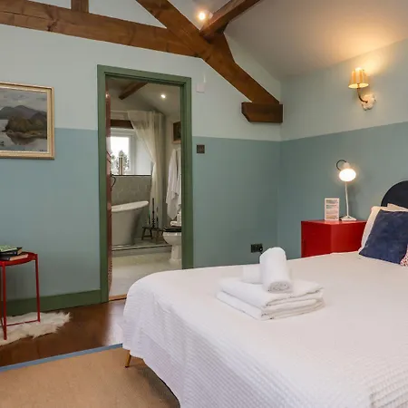 Grove House Semesterbostad