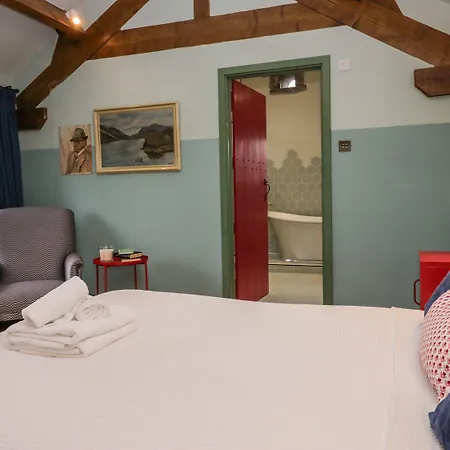 Grove House *